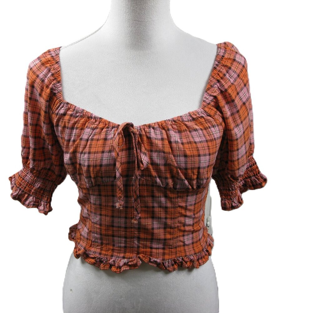 NWOT SO Orange/Pink Cropped Tie Front Blouse Size Small